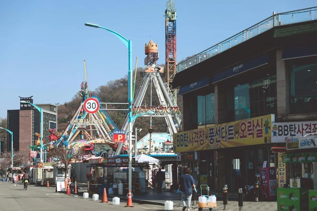 Home Etc I 1Min To Incheon Station I Free Parking 0*,  Korsel