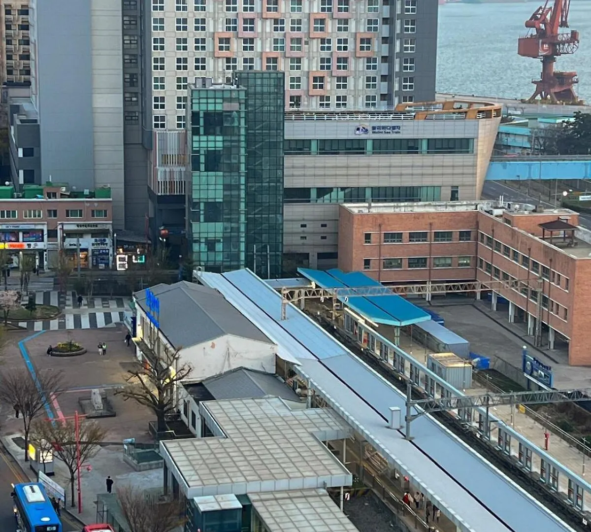 Apartment Home Etc I 1Min To Incheon Station I Free Parking
