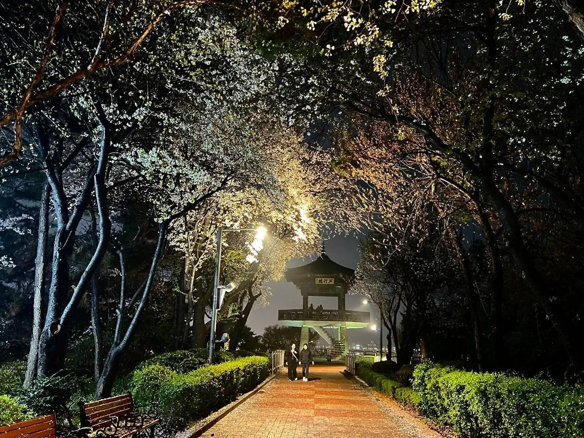 Home Etc I 1Min To Incheon Station I Free Parking 0*,  Korsel