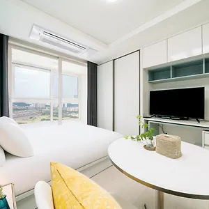 Urbanstay Songdo Moonlight Park Incheon